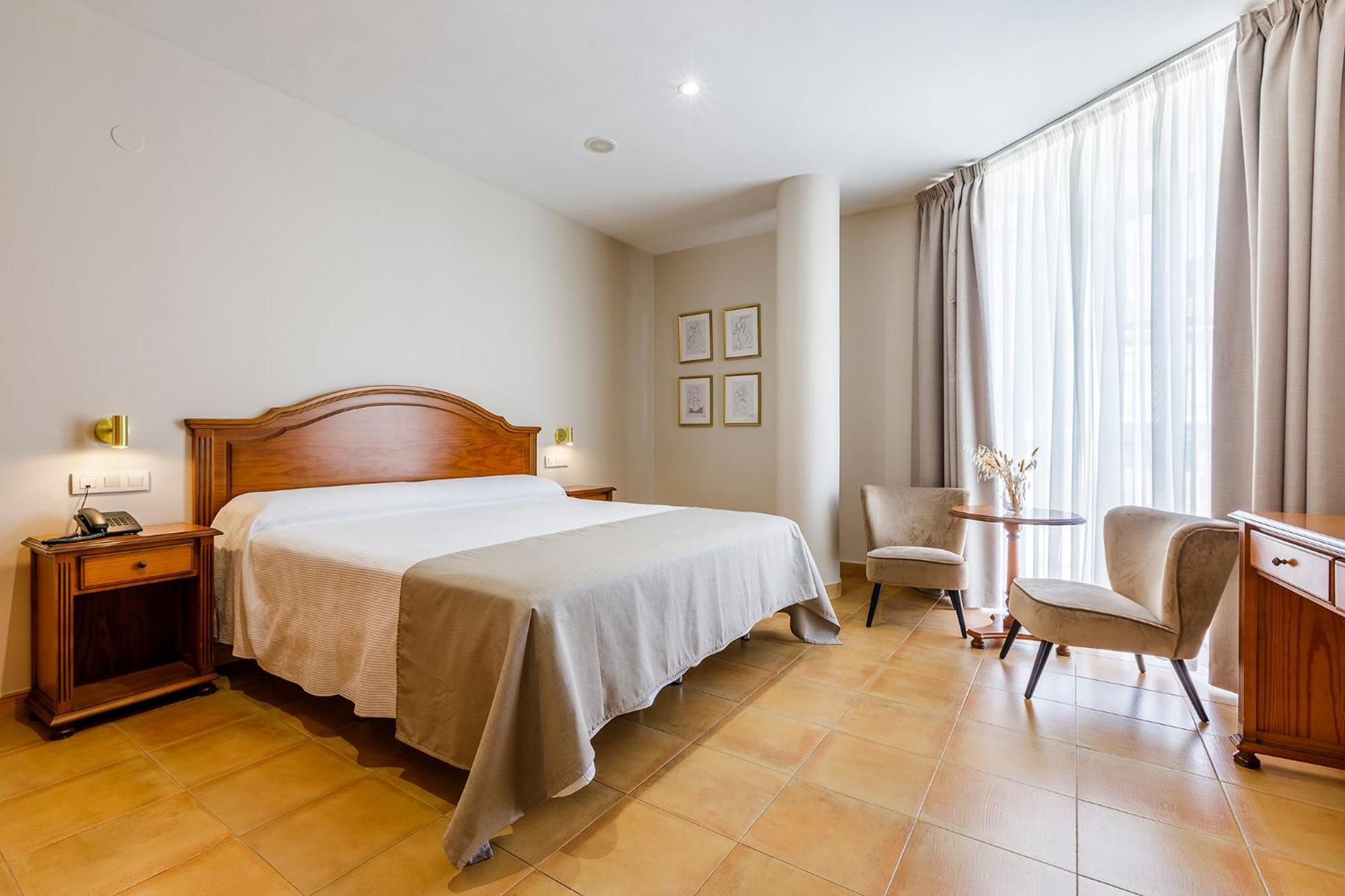 Hotel Almijara - Mares Ла-Эррадура Экстерьер фото